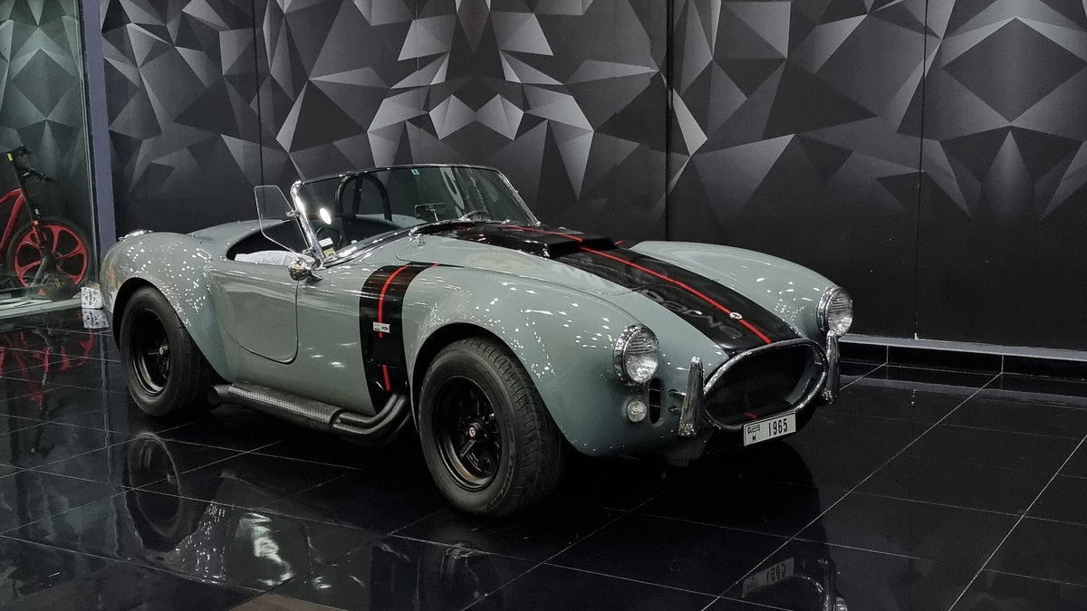 Ford Shelby Cobra - Black Stripes Wrap - img 1