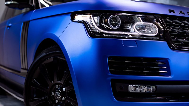 Range Rover Vogue - Blue Chrom Satin Wrap - img 1 small