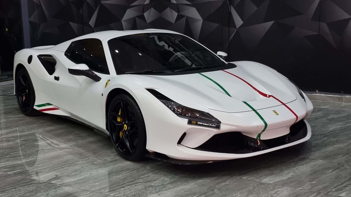 Ferrari 488 - Stripes Wrap - img 1