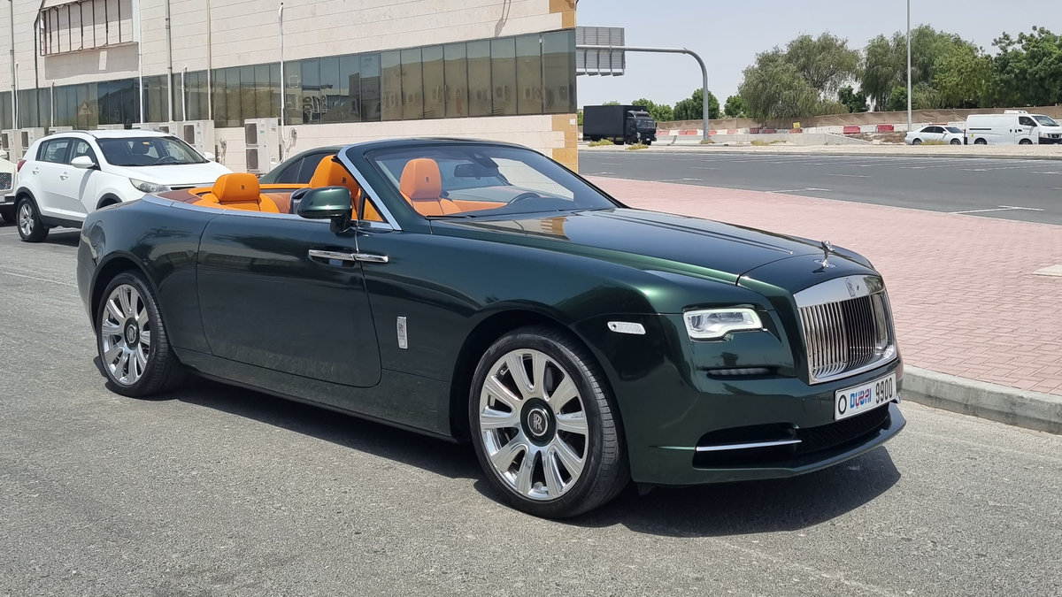 Rolls-Royce Dawn - Green Wrap - cover